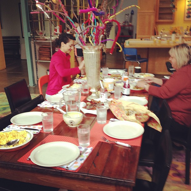 Breakfast at the Urban Oasis Bed and Breakfast